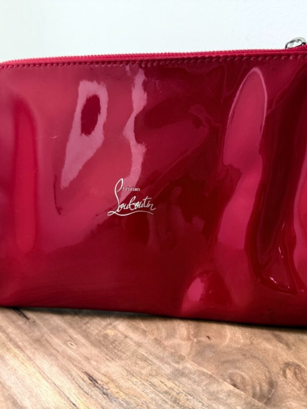 CHRISTIAN LOUBOUTIN Beauty Red Patent Leather Lip Embossed Cosmetic Bag Pouch